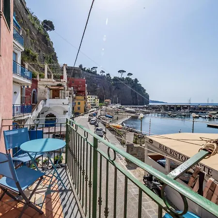 Casa Mariarosa - Seaside Apartment With Balcony Piano di Sorrento Exterior photo