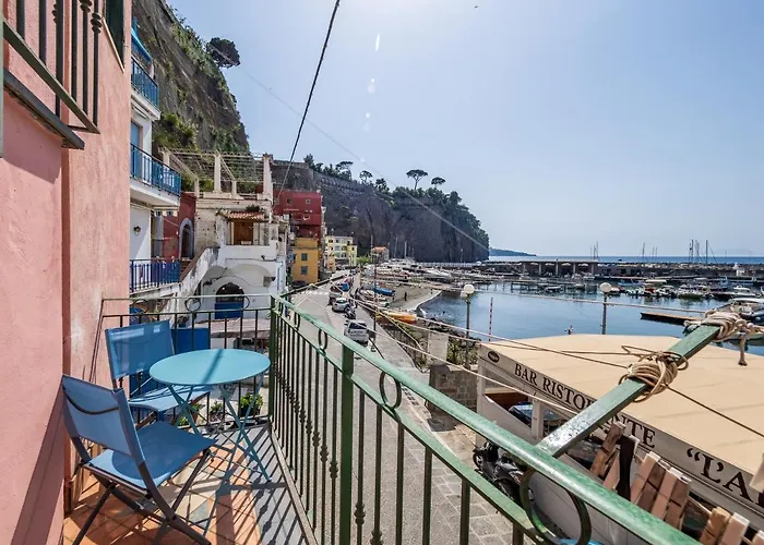 Casa Mariarosa - Seaside Apartment With Balcony